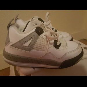 Nike air jordan size 8.5c white cement
